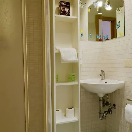 Bed & Breakfast Barbara Vaticano Affitti Brevi 4*